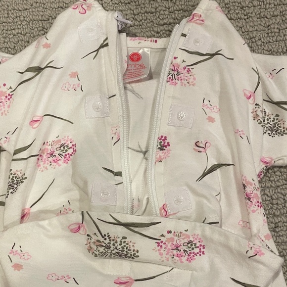Floral Pink & White Girls Infants 2 Way Swaddle Bodysuit - Picture 6 of 6